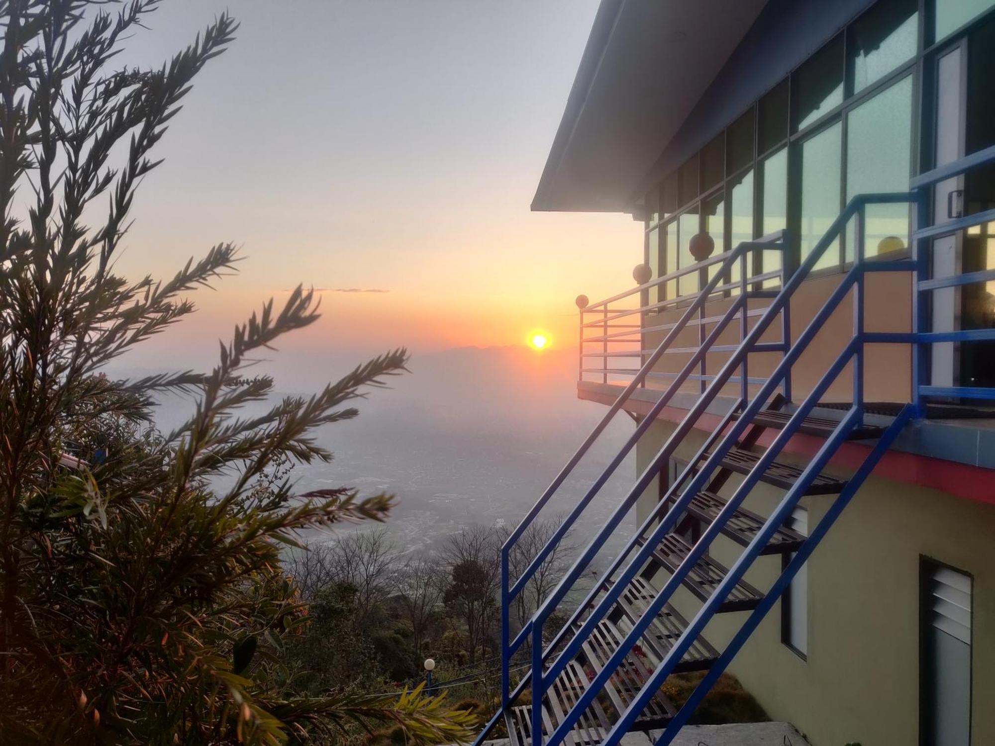 Chareli Resort Nagarkot Buitenkant foto