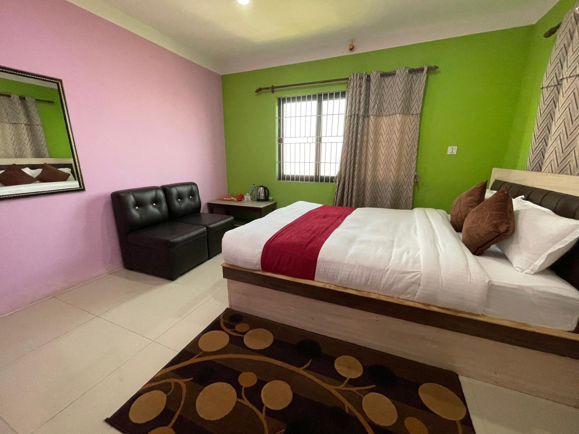 Chareli Resort Nagarkot Buitenkant foto